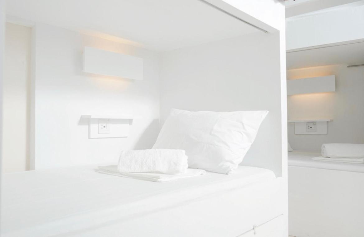 The A Hostel 발라박 외부 사진
